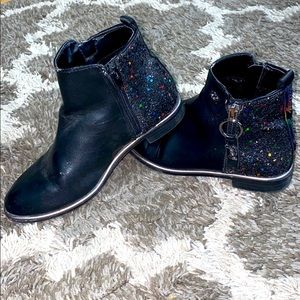 Juicy Couture Little Girls Size 1 Leather Bootie